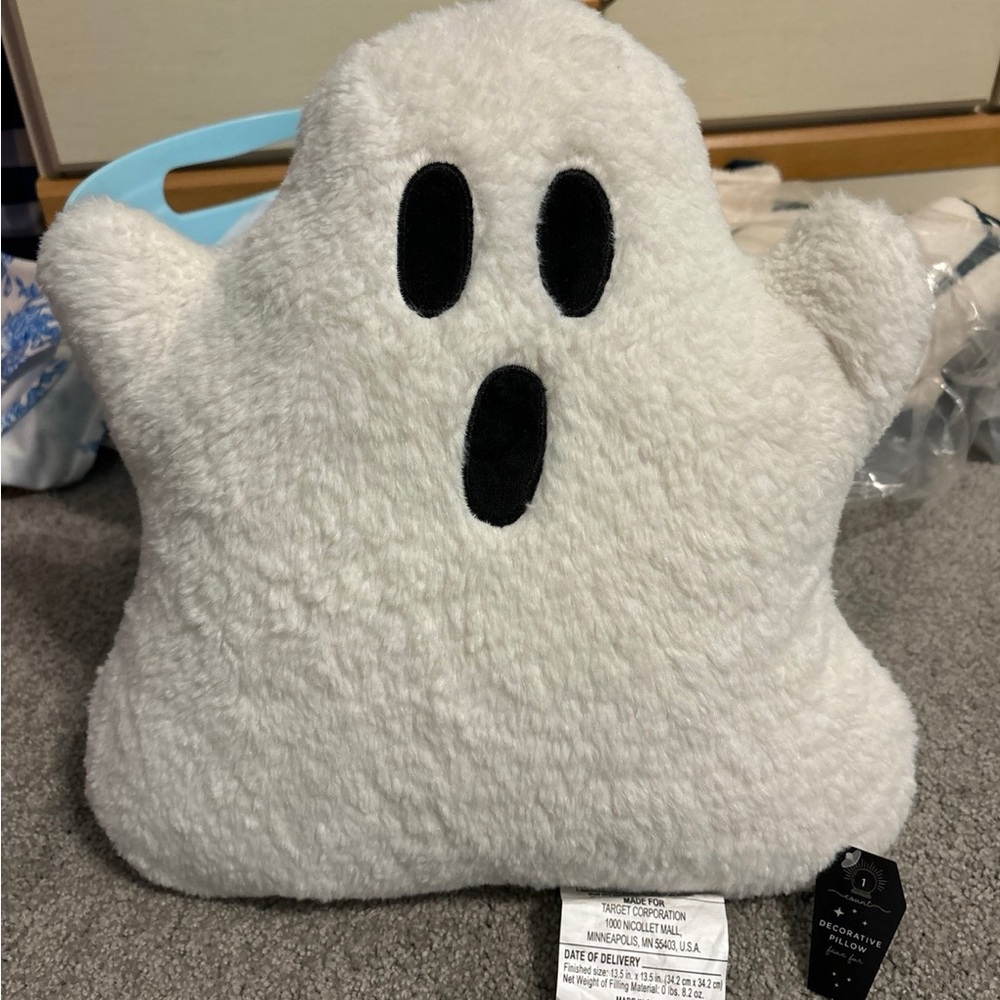 Ghost pillow